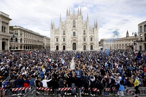 Scontro Sala - Moratti sugli assembramenti di domenica