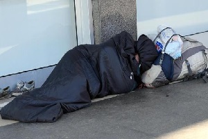 De Corato: Sala metta vigili nei dormitori Clochard muore cadendo da un tetto