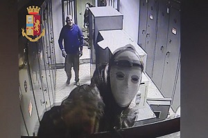 Arrestati i componenti della banda del buco