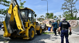 Eseguiti 33 arresti per estorsione con metodo mafioso e traffico illecito di rifiuti