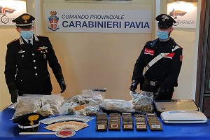 Architetto arrestato con oltre 9 kg di stupefacenti