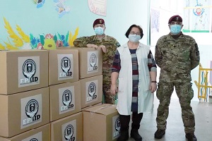 Volontari dell'EPA consegnano aiuti al Centro Orfani n.1 di Lviv, Ucraina