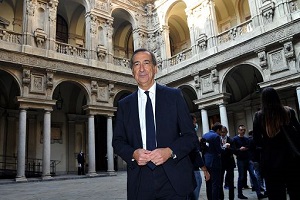Sala: impossibile caricare manifestazioni. Serve più polizia