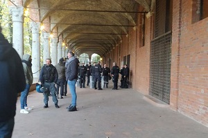 Sgomberati e denunciati studenti che occupavano aule alla Statale