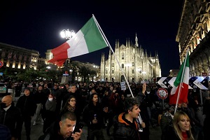 Manifestazione no Gren Pass: traffico bloccato e tensioni