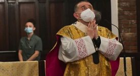 La Curia crea un servizio di ascolto per le vittime di abusi