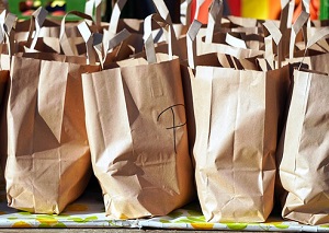 Se la crisi continua raccogliamo pacchi alimentari