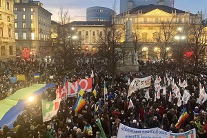 Manifestazioni contro la guerra. Il Consiglio Comunale condanna l'attacco