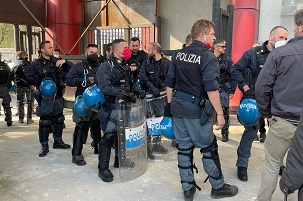 Sesto San Giovanni, Di Stefano: "Vittoria della legalità: concluso lo sgombero dell'ex palazzo Impregilo"