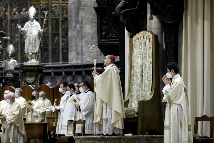 Delpini: celebriamo una Pasqua di tenebra