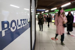Arrestate quattro borseggiatrici rom