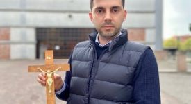Municipio 7: la sinistra chiede la rimozione del Crocifisso