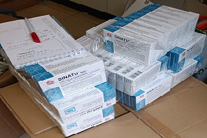 Sequestrati medicinali in una farmacia cinese abusiva