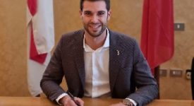 Picina (Lega): Sala su governo parla da maschilista Samuele Piscina (LEGA): Parole Maran irrispettose, dimissioni subito o Sala tolga deleghe Piscina (Lega): Sala manda la città metropolitana in predissesto Piscina: inutile zonizzazione acustica se non si interviene su fonti di disturbo Piscina (Lega): Sala porti rispetto a Salvini