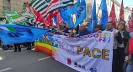 Primo maggio. Appello dei sindacati: aumentare salari