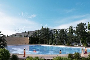 Piscina, padel e area espositiva nell'ex Karma