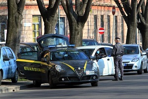 Corruzione e appalti truccati: 11 arresti