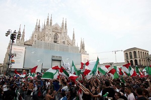 Polemica fra Salvini e Sala per il maxi schermo mancato