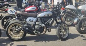 Oltre 200 moto alla Milano Taranto storica