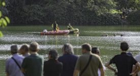 Giovane annega al parco delle cave