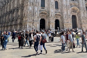 Rapine a turisti: arrestati 4 algerini