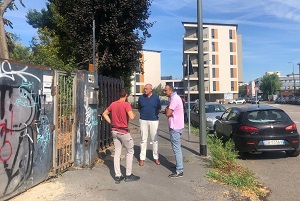 Via Quintigliano 40. Pandolfino e Marcora (FDI): Polizia contiene degrado, ma meriterebbe maggiore supporto