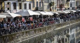 Divieto di asporto vetro e lattine in zone movida