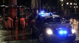 Egiziani picchiano ragazzo e cercano diviolentare la fidanzata: arrestati