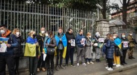 Incursione al consolato russo: denunciati pacifisti