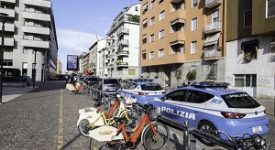 Extracomunitari ubriachi aggrediscono automobilisti