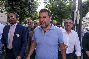 Salvini: Sala classista con chi non può permettersi un'auto nuova