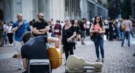 Nuove postazioni per gli artisti di strada