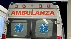 Ragazza aggredita vaga lungo la tangenziale