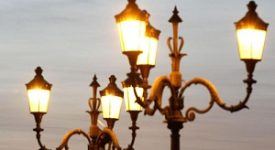 Da oggi un'ora di luce in meno in strada