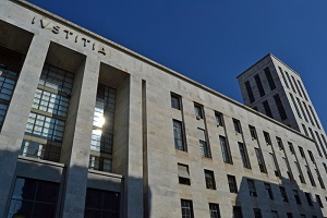 Tribunale Altri arresti per le tangenti sulle protesi dentali