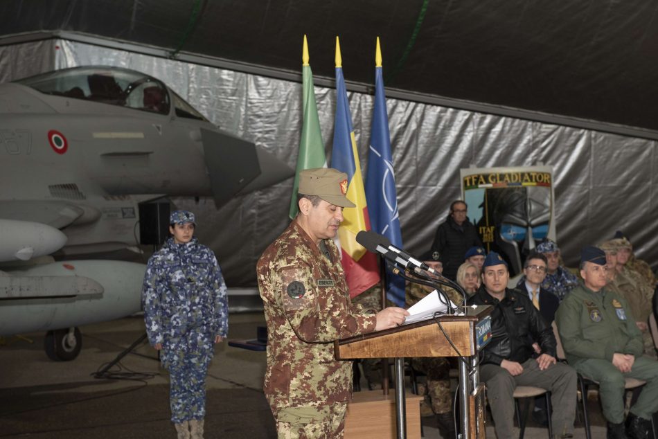 Romania, avvicendamento al vertice della Task Force Air Gladiator tra il Colonnello Morelli e il parigrado Massara