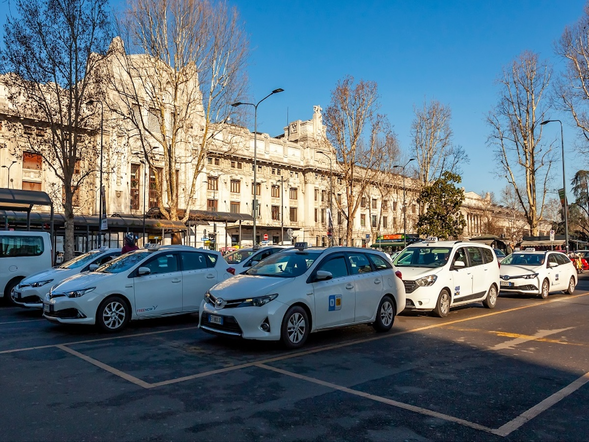 Pubblicato il bando per 450 nuove licenze taxi