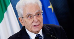 I manganelli, Mattarella e la Più Bella