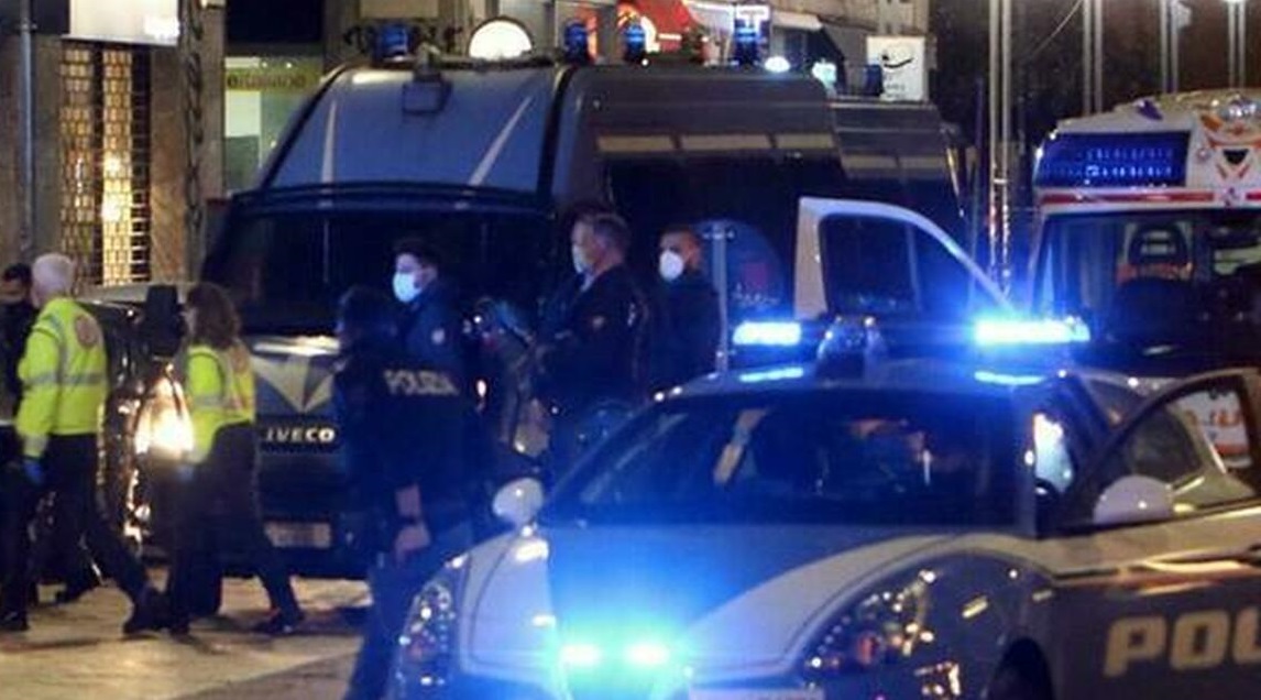 Grave Agente di Polizia accoltellato da un marocchino
